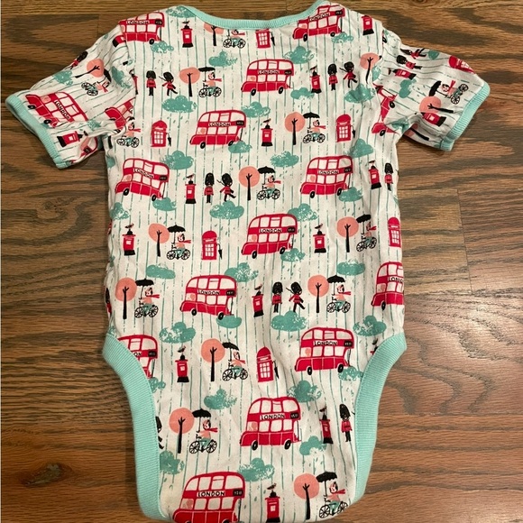 London Onesie - Picture 5 of 5